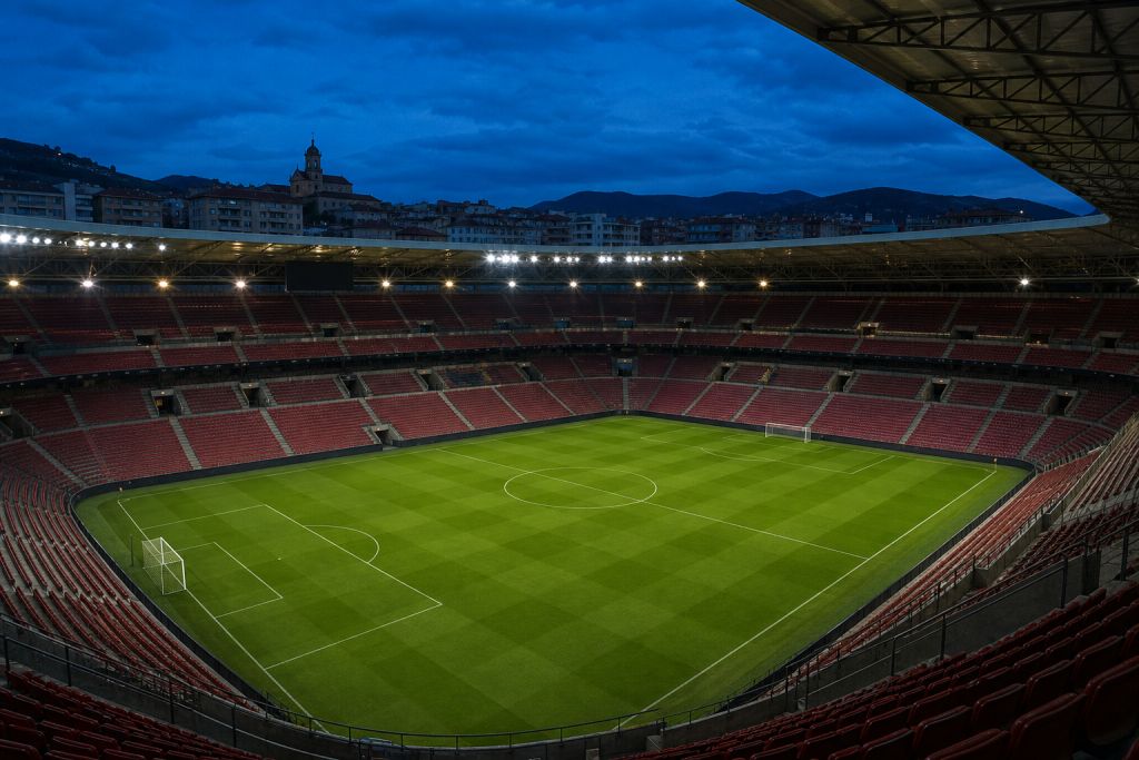 Spanyol stadion egy kora esti bajnoki után – illusztráció